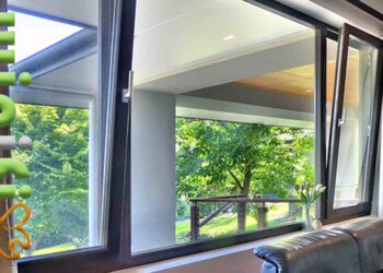 یراق دوحالته پنجره دوجداره