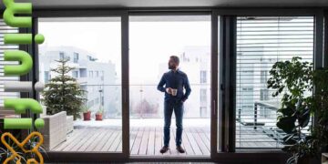 پنجره دوجداره یوپیویسی برای بالکن